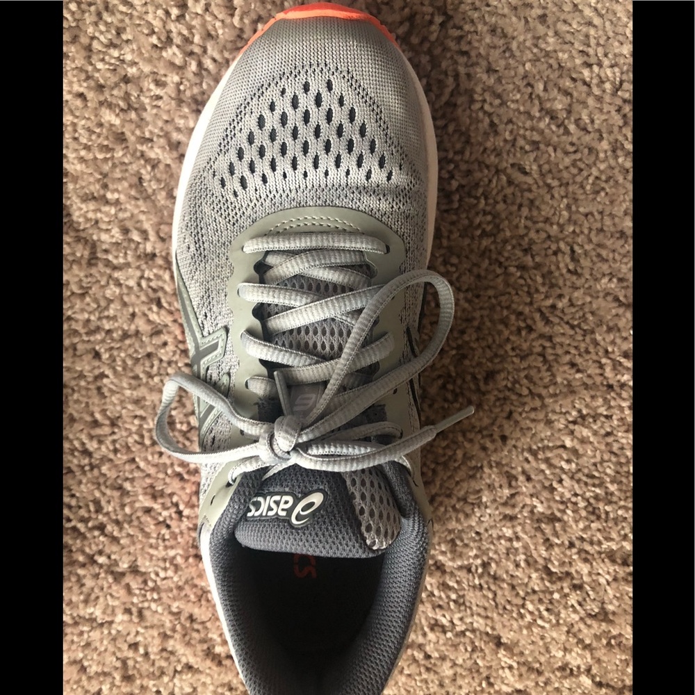 ASICS GT-1000